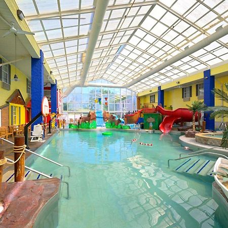 Comfort Inn Splash Harbor Bellville Exteriör bild
